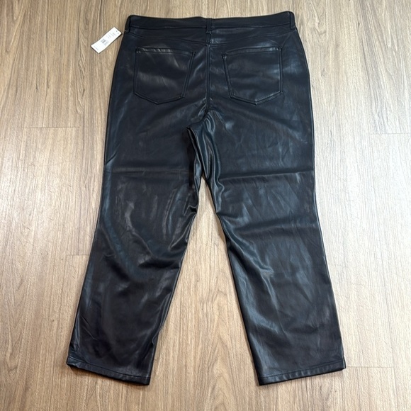 NWT Black Faux Leather Pants - Picture 2 of 6